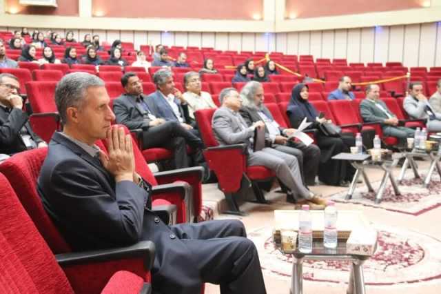 دانشگاه یزد میزبان پانزدهمین سمینار دوسالانه الکتروشیمی انجمن شیمی ایران