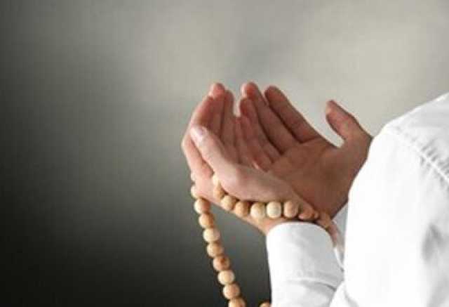 نظر آیت الله شبیری زنجانی درباره کسی که سالها قرائت نماز را اشتباه می‌خوانده!