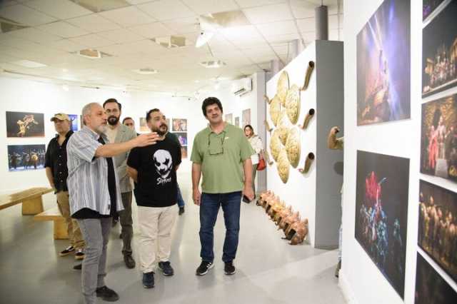 رسول خادم نمایشگاه «تَن‌پوشِ پهلوان» را افتتاح کرد