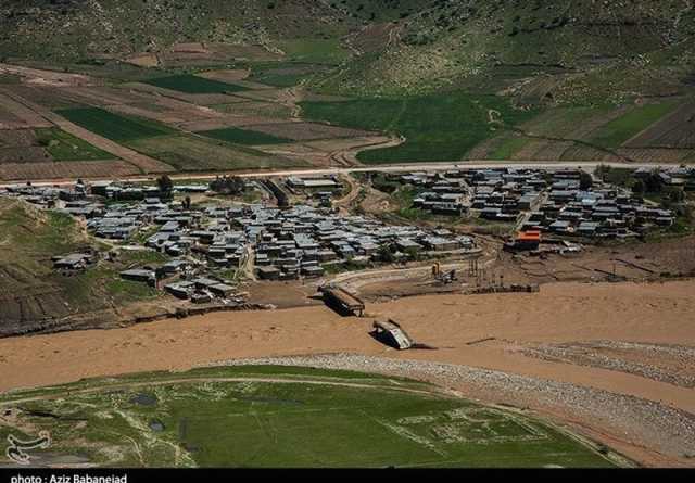 قطع راه ۲۰روستای الیگودرز/ عشایر در انتظار امداد هوایی