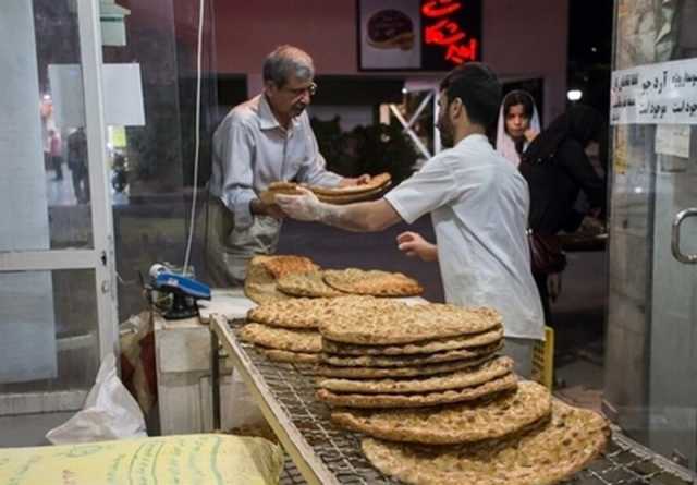 شناسایی عرضه خارج از شبکه ۱۴۰۰۰ قرص نان در زاهدان