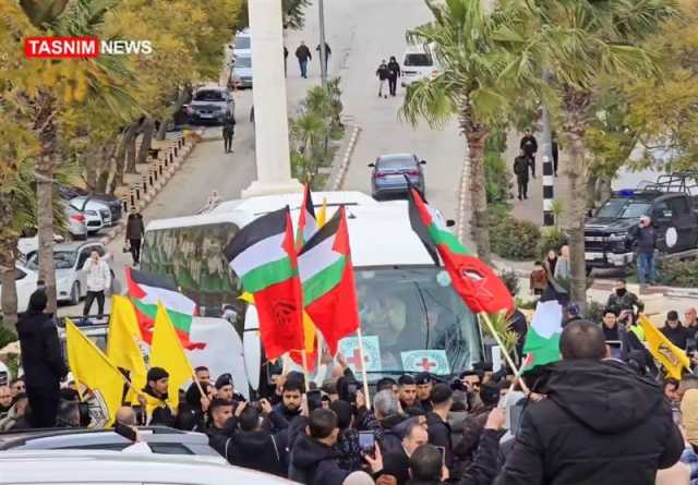 ورود پنجمین کاروان اسرای آزاده فلسطینی به شهر رام الله