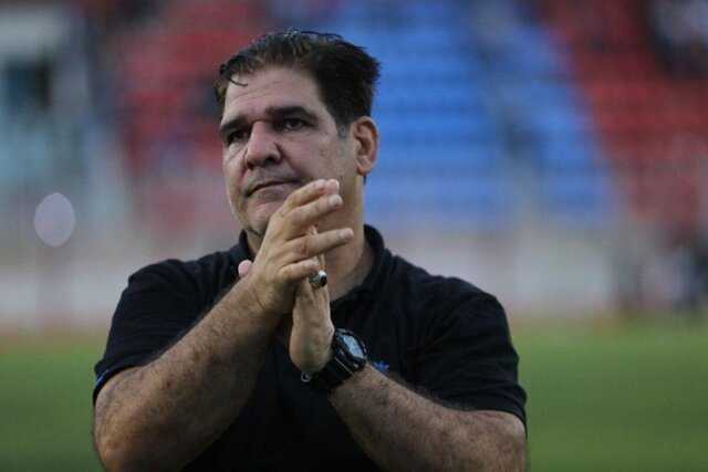 مهاجری: هنوز 2 بازی مانده و نساجی برای بقا امید دارد