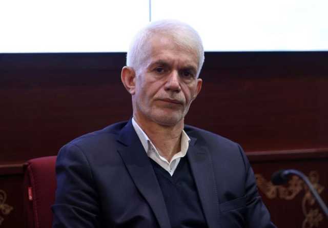 اسبقیان: فدراسیون فوتبال ماموریت رسیدگی به قراردادها را دارد
