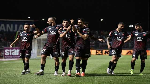 پرسپولیس باید خانه تکانی اساسی انجام بدهد/ بیفوما در سیستم پرسپولیس کارایی ندارد