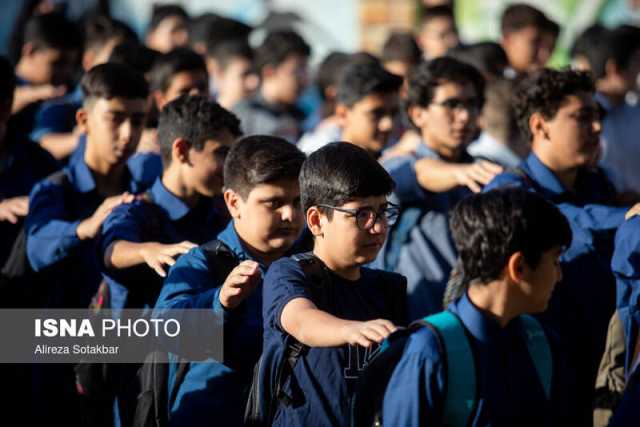 هشدار در خصوص تخلفات دریافت «پول» در مدارس