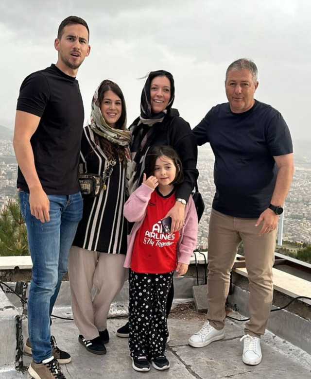 پیام آذری