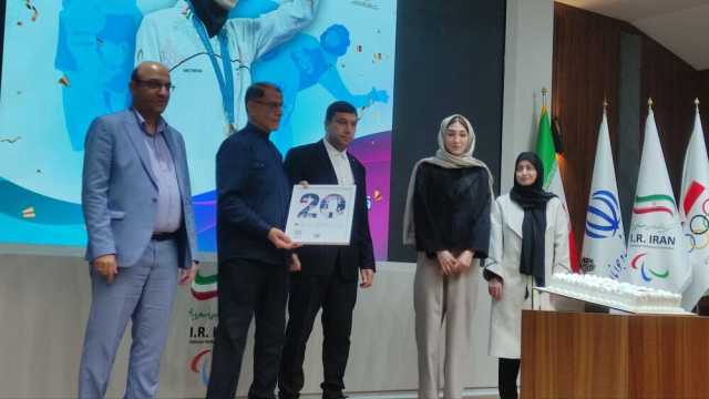 جشن تولد سه مدال‌آور المپیک/ آرزوی مبینا نعمت زاده برای لبخند مردم و قهرمانی تکواندو