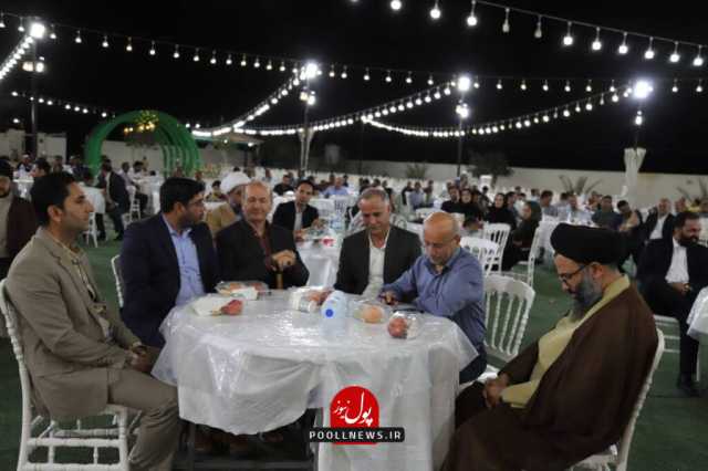 تکریم مجاهدان سنگر اقتصاد کشور در منطقه ویژه اقتصادی لامرد(+عکس)